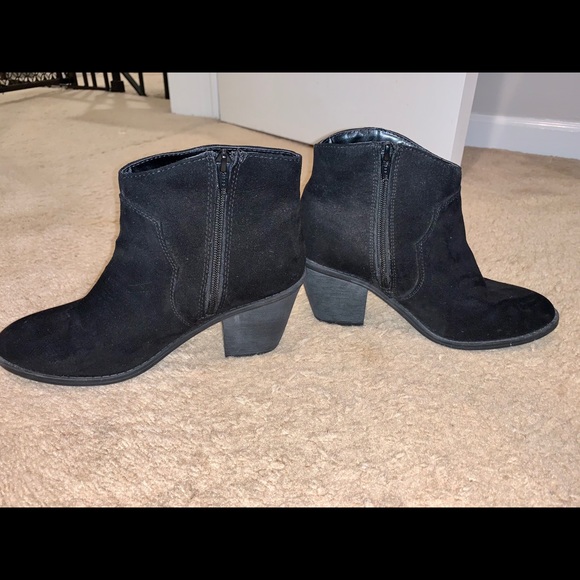 Booties - Picture 3 of 4